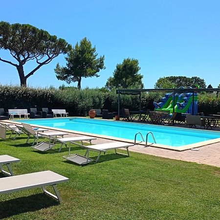 Casale Di Tormaggiore Villa And Country Suites Pomezia Bagian luar foto