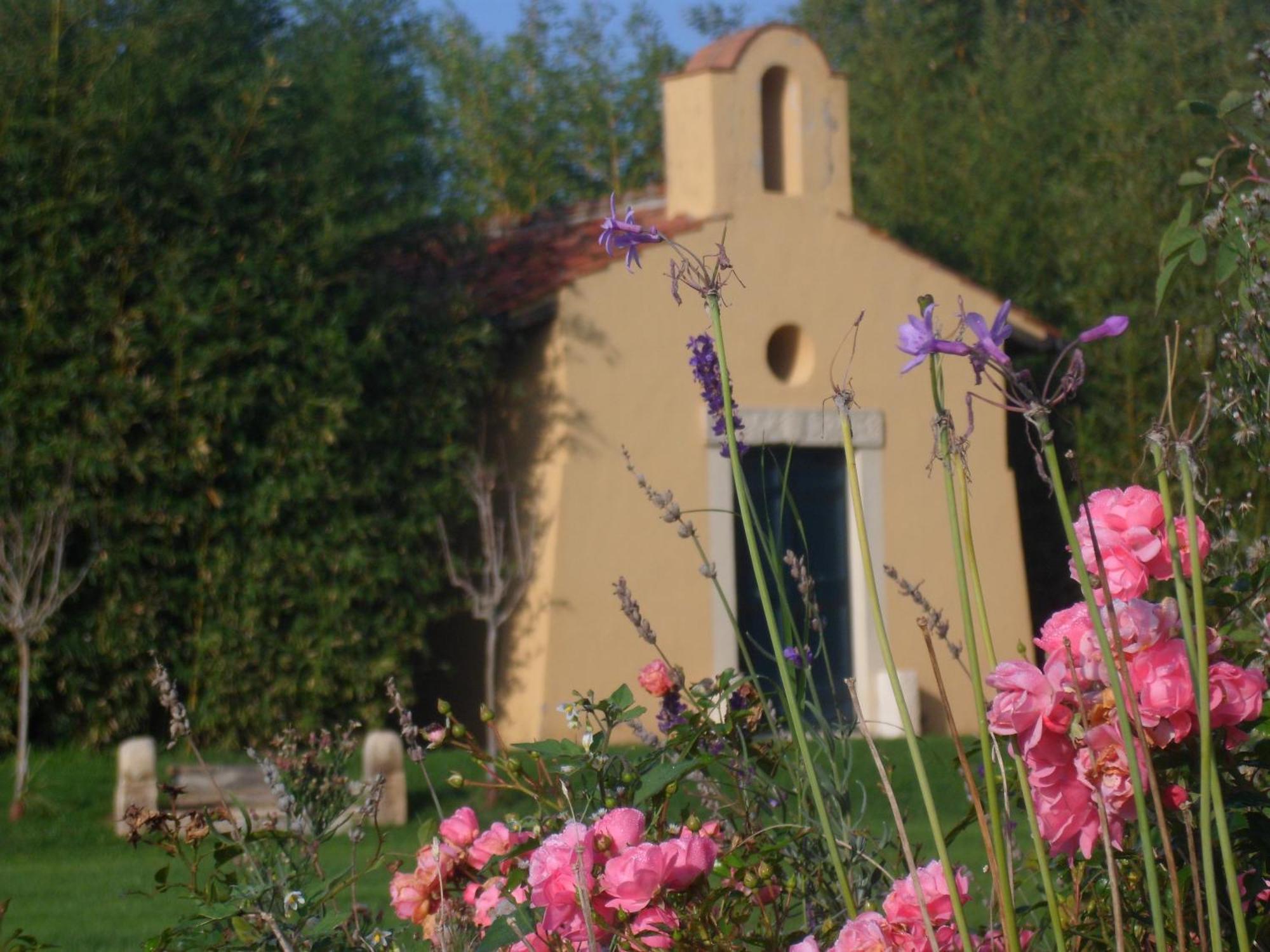 Casale Di Tormaggiore Villa And Country Suites Pomezia Bagian luar foto
