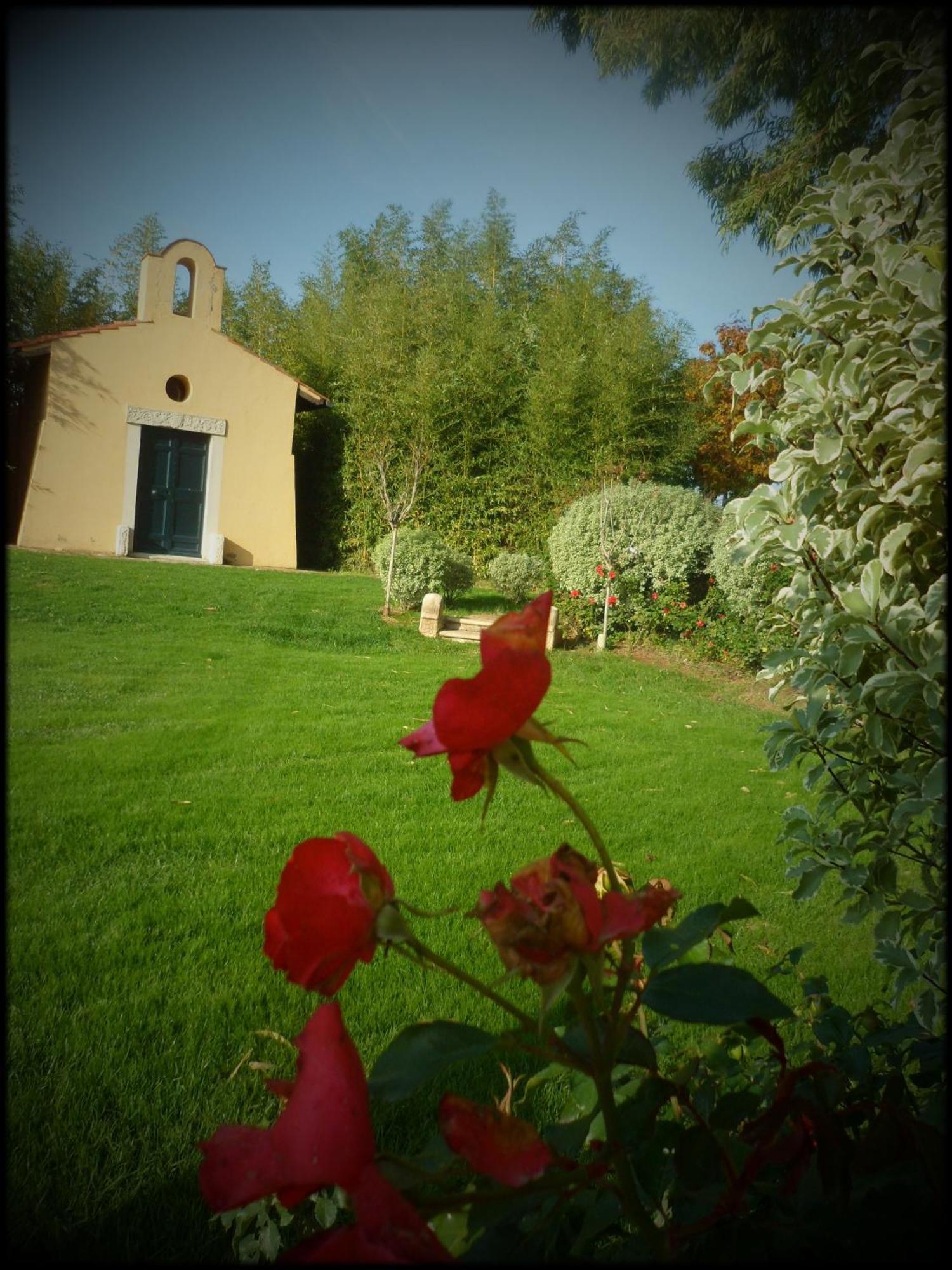 Casale Di Tormaggiore Villa And Country Suites Pomezia Bagian luar foto
