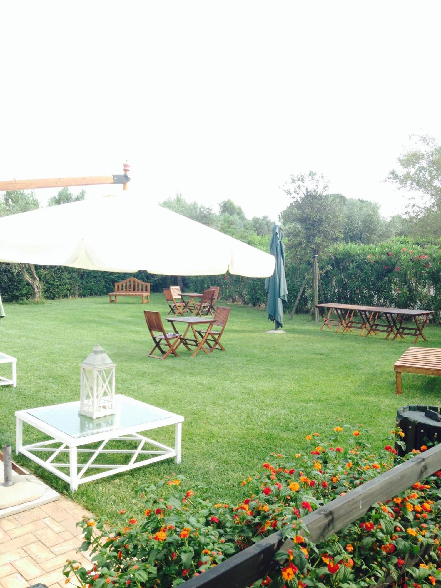 Casale Di Tormaggiore Villa And Country Suites Pomezia Bagian luar foto