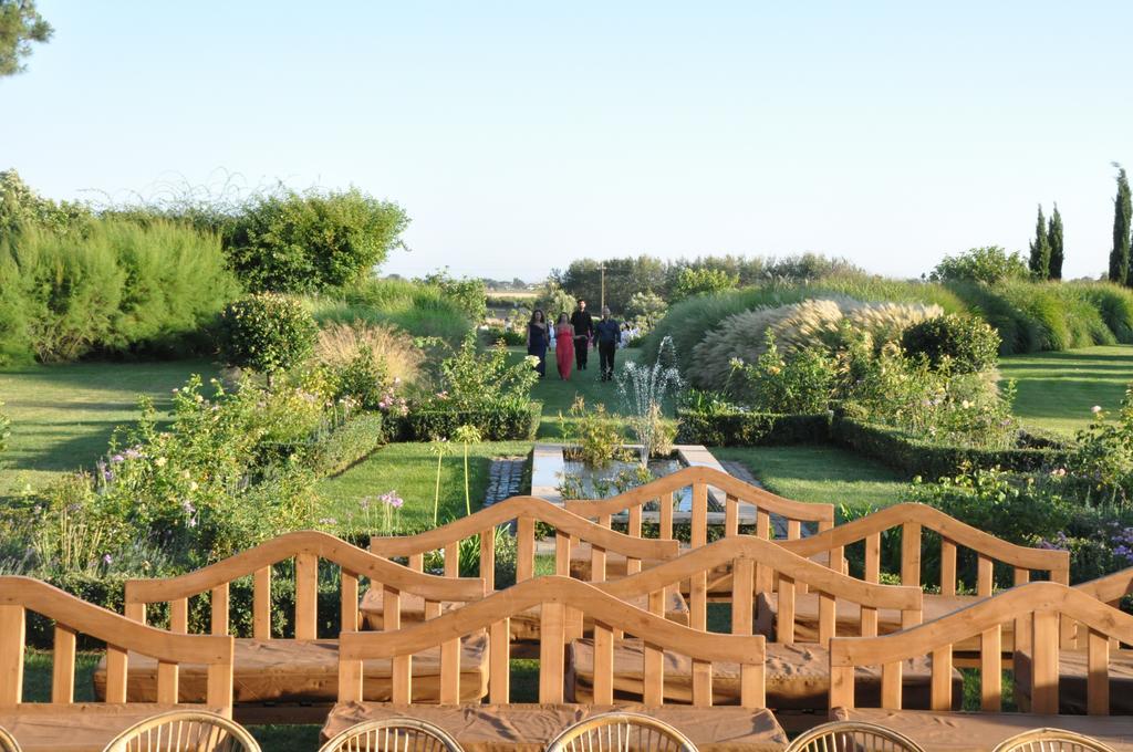 Casale Di Tormaggiore Villa And Country Suites Pomezia Bagian luar foto